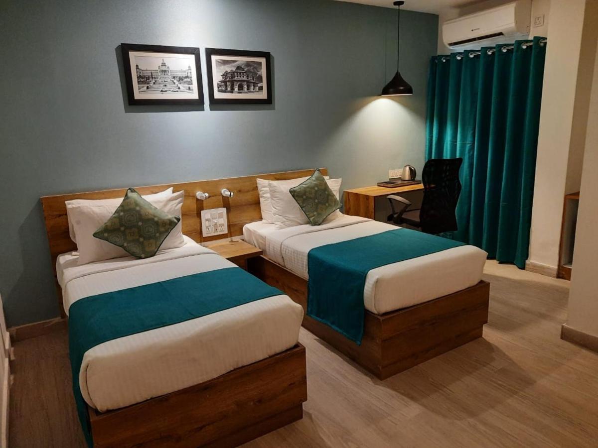 Regenta Inn Grand Koramangala By Royal Orchid Hotels 班加罗尔 外观 照片